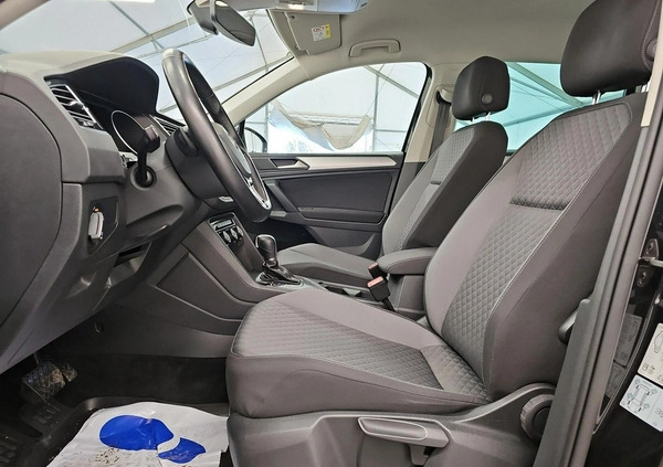 Volkswagen Tiguan cena 108500 przebieg: 105251, rok produkcji 2019 z Nekla małe 407